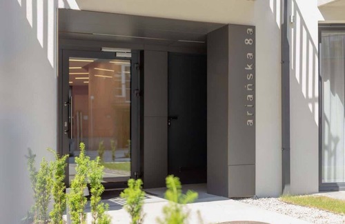 City Centre Apartment | Arianska 8A | Modern Studio | Balcony | SmartTV