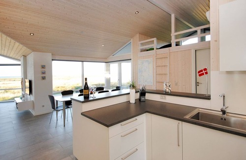 Trend House | "Arisa" - 100m to the fjord by Interhome