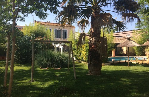 Arles House | ARLES Camargue, Character Arles House with Pool