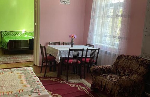 Gyumri Apartment | Arminiaa Guest House