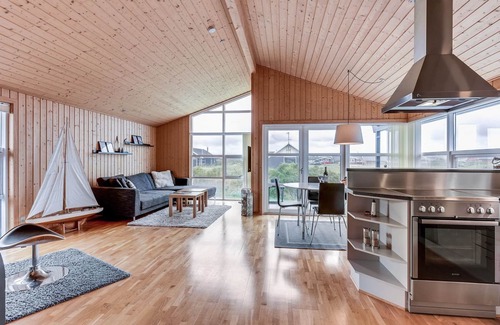 Trans House | "Arni" - 150m from the sea by Interhome