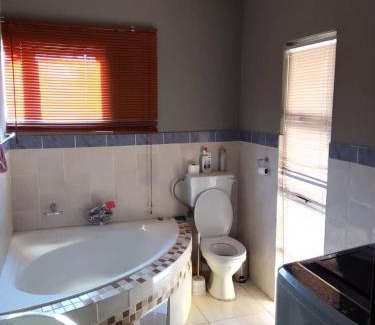 Gaborone Bed & Breakfast | Aroundcorner Guesthouse