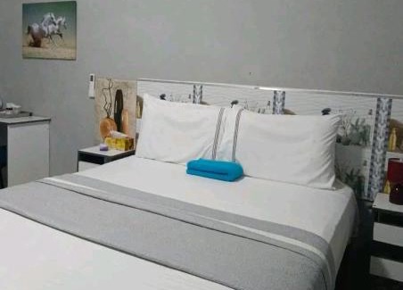 Gaborone Bed & Breakfast | Aroundcorner Guesthouse