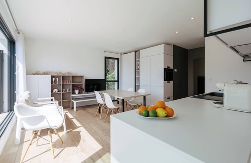Arradon Apartment | Arradon appartement 400 m bourg, plages et port.