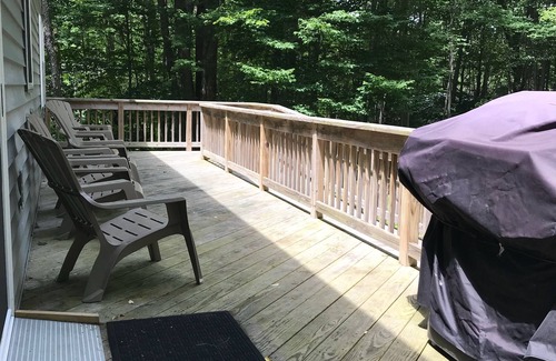 Pocono Lake House | Arrowhead Lake Home for Rent Newly Renovated All Inclusive with Handicap access