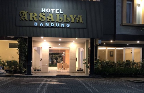 Malabar Bed & Breakfast | Arsallya Hotel