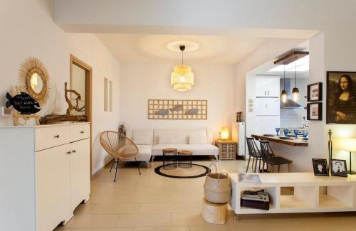 Vathianos Kampos Apartment | Art and Life Deluxe Piano House, Heraklion,Crete