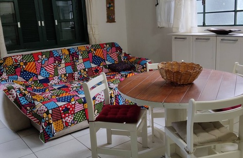 Praia da Enseada Apartment | Art Corner