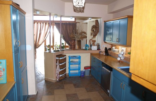 Makrys Tichos Villa | ART VILLA on the top of the hill
