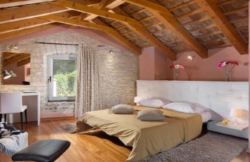 Sorici House | Art Villa Sis