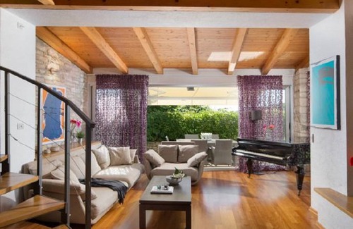 Sorici House | Art Villa Sis