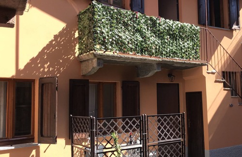 Lecco Apartment | Artdeco 7 Luxury suite Pescarenico 1