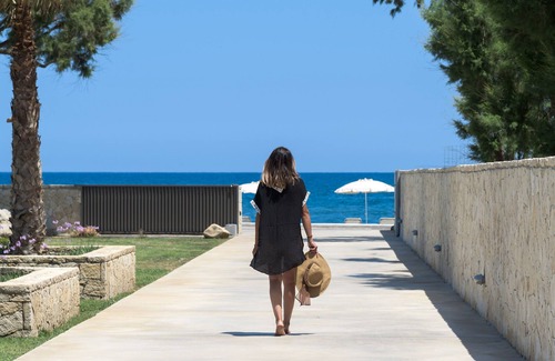 Kolymbari Villa | Artemis Villa, Beachfront Retreat with Heated Pool