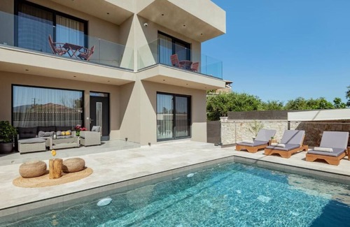 Messonghi Villa | Artemis Villa in Zakynthos