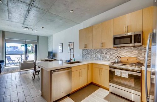 Downtown Las Vegas Condo | artfully innovating new condominium in downtown Las Vegas