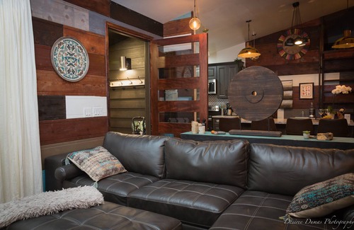Freestone House | Artfully renovated Historic Sonoma County Cottage in a beautiful Creekside.