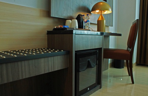 Makassar Hotel | Arthama Hotels Losari Makassar