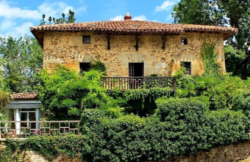 Orozko House | Artiñano Etxea, a special place ideal for groups.