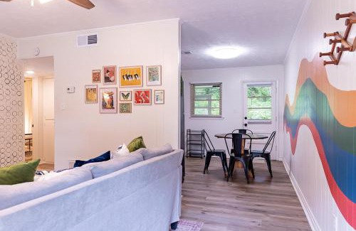 Covington Apartment | Artist's Bungalow - 1/2 mi from Covington Square