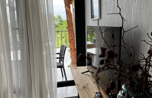 Telavi Cottage | Artist's Cellar in Telavi, place where you spent time with friends and family.