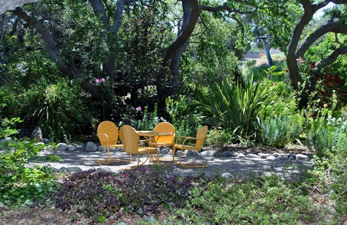 Carmel Valley Apartment | Artist's Library Garden Apartment for Two