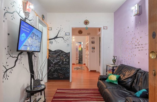 Citta Nuova-Barriera Nuova-San Vito-Citta Vecchia Apartment | Artistic accommodation in the heart of Trieste