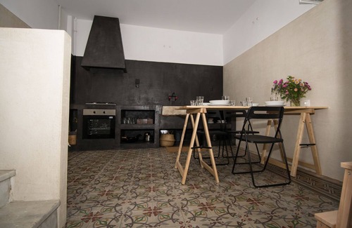 Mets House | Artistic period house in Mets, central Athens
