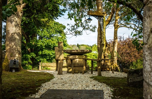 Inver House | Artistic & Quirky | 3 Residences on a Luxury Estate | Minutes from Inver Beach