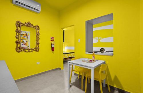 Sagrado Corazon Apartment | Artistic & Spacious Garden Studio - 4 Guests MM12