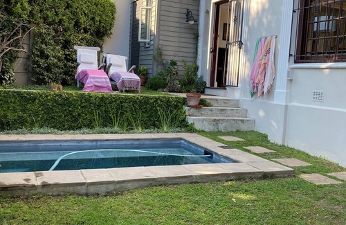 Sea Point House | Artist’s home in the Avenues, 3-bedroom house in amazing Cape Town with WiFi
