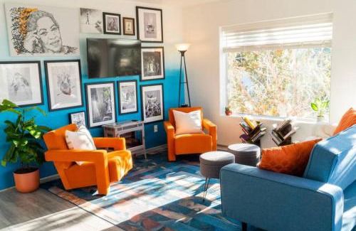 West Sedona Apartment | Artsy Half-House, Walk to Hiking Trails &Wine Bars! Yard, Firepit