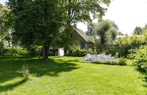 Pelgulinn Apartment | Artsy spacious apartment near hipster Telliskivi