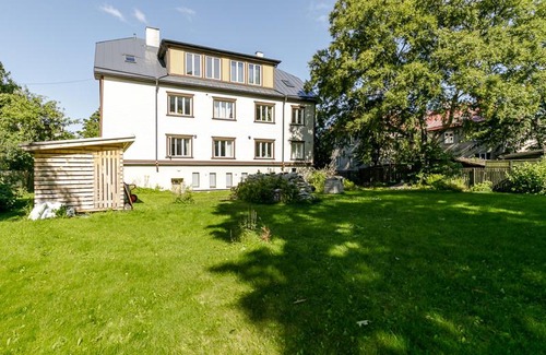 Pelgulinn Apartment | Artsy spacious apartment near hipster Telliskivi