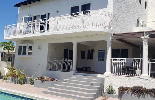 Washington House | Aruba Vacation Home - Bida Breezes Villa 1 mi to Eagle and Palm Beaches
