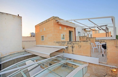 Rabat House | As Authentic As It Gets, Experience A Double Walled Stone House 1st Hand