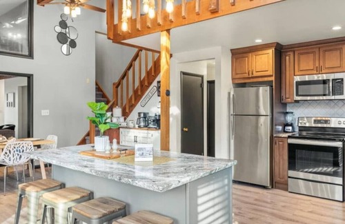 Long Pond House | As part of the Emerald Lakes community, you'll have access to numerous amenities to enhance your stay.