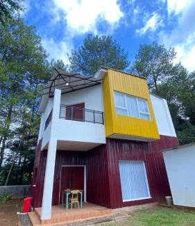 Ciburial Villa | Asaan homestay