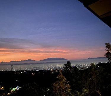 Ciburial Villa | Asaan homestay