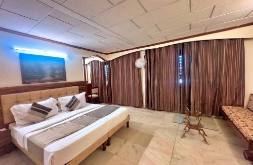 Connaught Place Hotel | ASAR CP Outer Circle