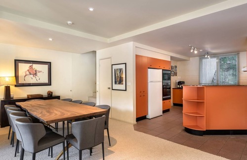 Thredbo Ski Chalet | Aspect 5 - 3 bed & loft Chalet a stones throw from everything Thredbo has to offer