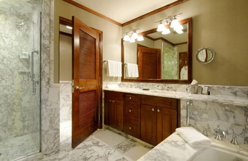 Aspen Resort | Aspen Ritz Carlton - Charming 3-bedroom resort with WiFi, fitness room