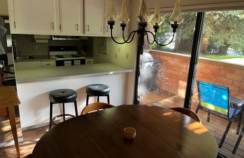 West End Apartment | Aspen West End 2 Bdrm/2 Bath Apartment