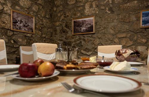 Tatev House | Aspet B&B