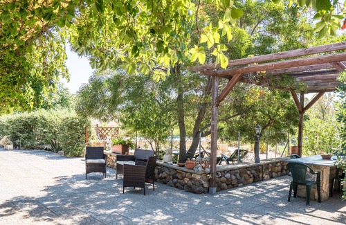 Cuglieri House | asphodels house between sea and mountains