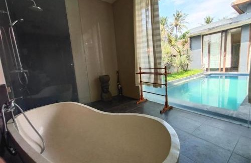 Batuan Villa | Asri Sari Ubud Villa & Resort