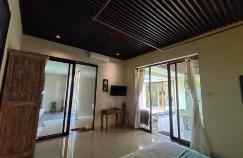 Batuan Villa | Asri Sari Ubud Villa & Resort