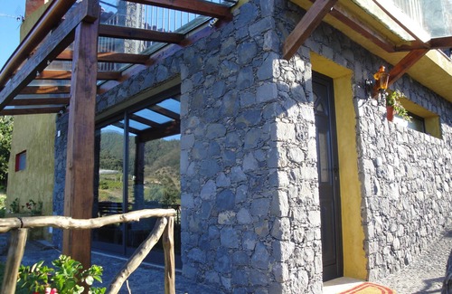 Estrela da Calheta Apartment | Astonishing apartment in a very quiet, charming and rural area of Madeira