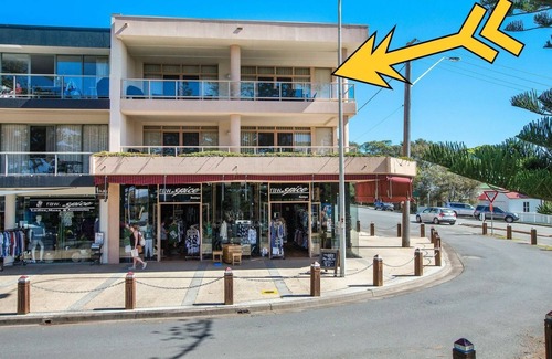 South West Rocks Apartment | Astor Apartment 2 - walk to the beach