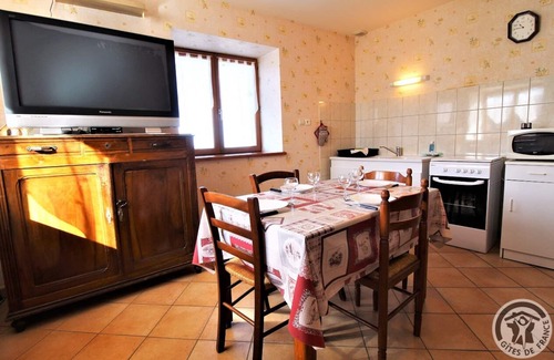 Joux House | At Col du Pin Bouchain