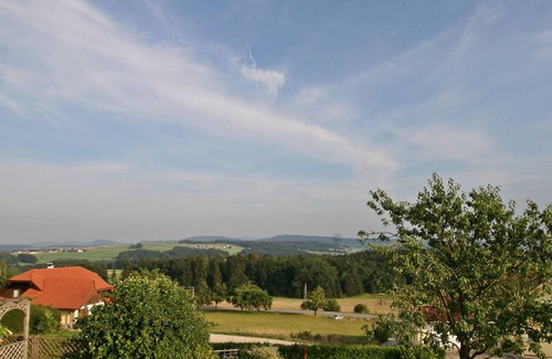 Kirchberg bei Mattighofen Apartment | 100 m² Apartment ∙ 2 bedrooms ∙ 6 guests